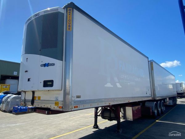 2012 MaxiTrans ST3 34 Pallet -23 Freezer Double Stacker image