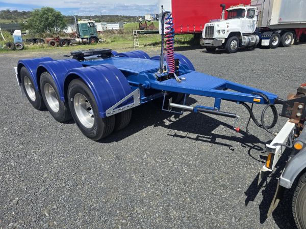 2025 HARRISBERG TRI AXLE DOLLY Dolly image