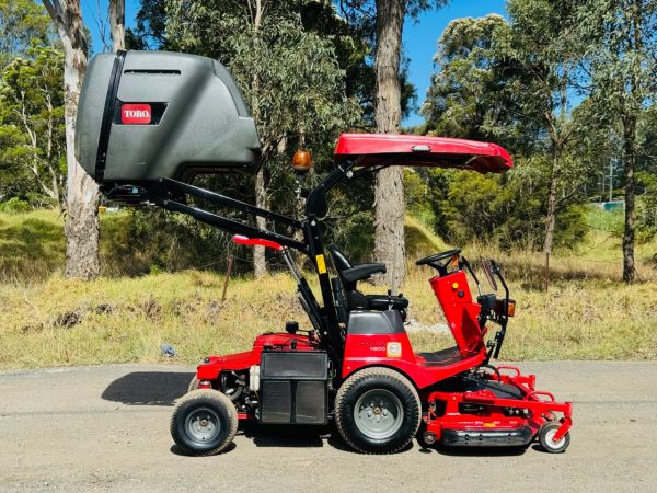 2021 Toro Proline H800 Zero Turn image