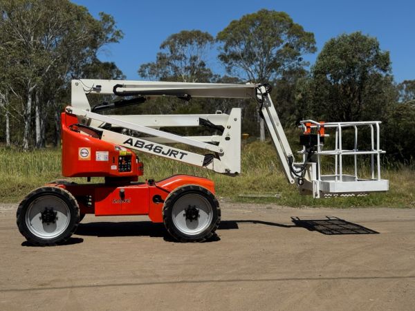 2010 Snorkel AB46JRT Boom Lift image