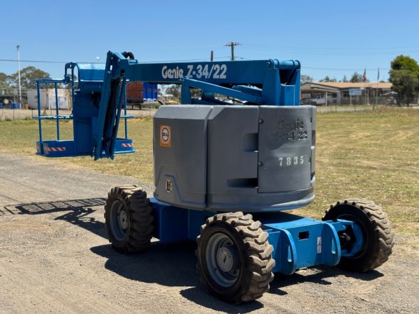 2022 Genie Z34/22 Boom Lift image