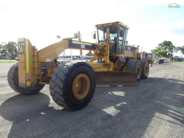 2004 Caterpillar 16H image