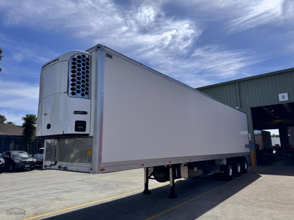 2016 Gray Star ST3 22 Pallet -28 Freezer Double Stacker Rear Eavps image