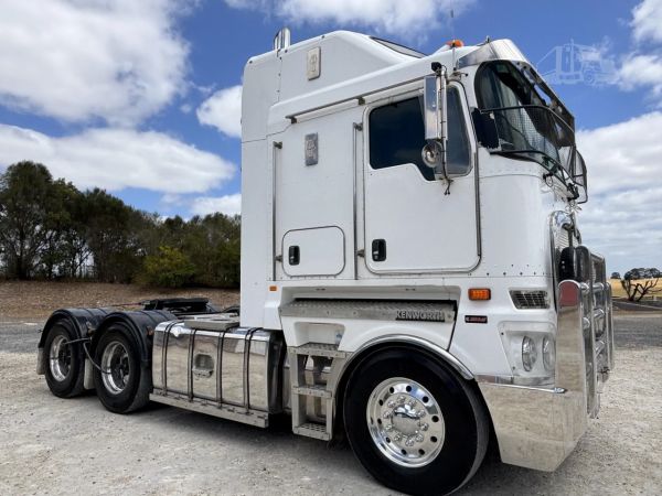 2016 KENWORTH K200 image