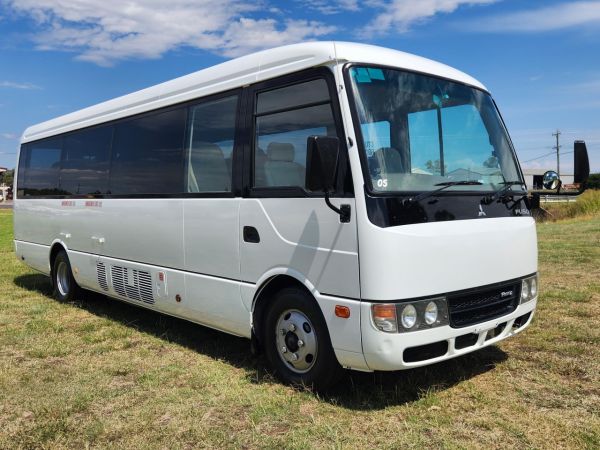 2011 MITSUBISHI FUSO ROSA Bus & Coach image