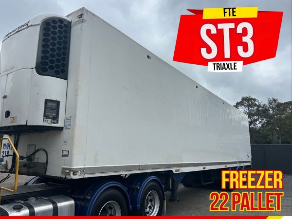 1995 FTE ST3 22 Pallet Freezer Trailer image