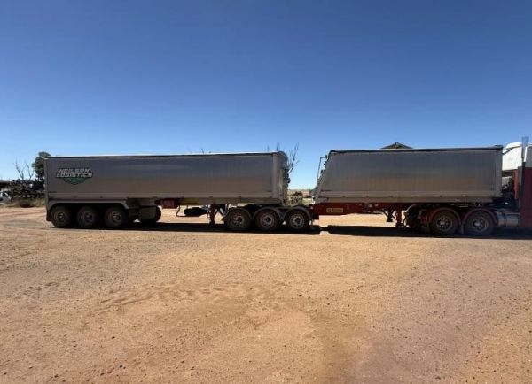 2011 Lusty B/Double image