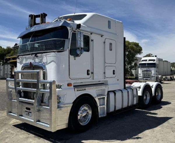 2019 Kenworth K200 image