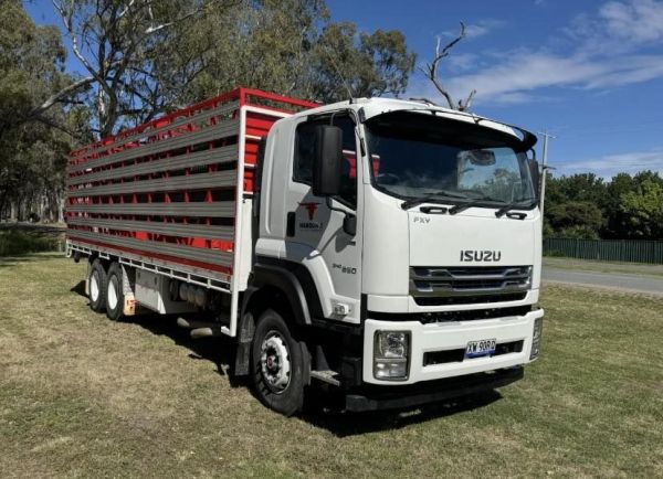 2022 Isuzu FXY LWB image