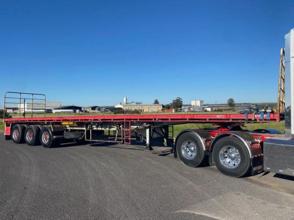 2011 Southern Cross 45FT Flat Top image