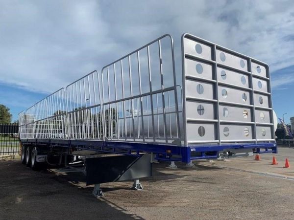 2025 JAMIESON FLAT DECK TRAILER - TRI-AXLE - ROAD TRAIN RATED Flat Top image