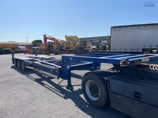 2021 Maxitrans ST3-NSTCH Tri Axle Drop Deck Skel Trailer image