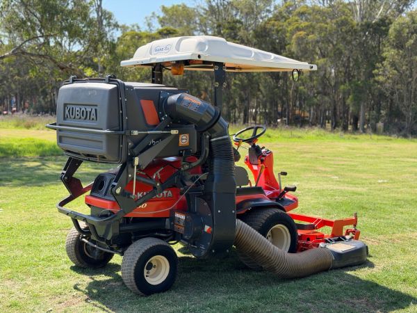 2019 Kubota F3680 Front Deck image