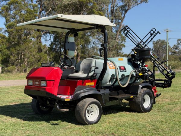 2018 Toro Multipro 5800 Boom Spray D image