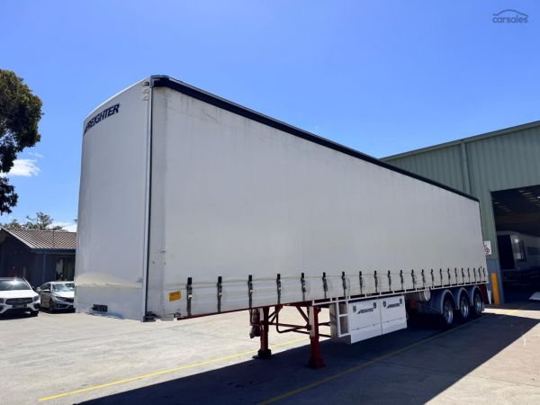 2018 Maxitrans ST3 22 Pallet SD Curtain Sider (2840mm side) image