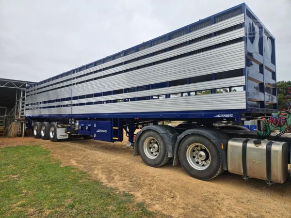 2025 FREIGHTER image