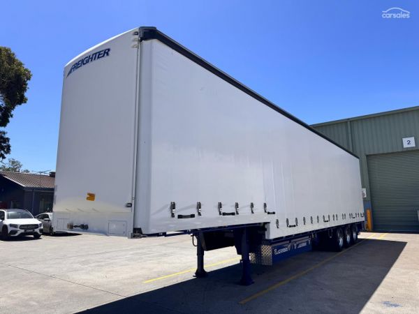 2015 Maxitrans ST3 OD 24 Pallet Drop Deck Curtain Sider image