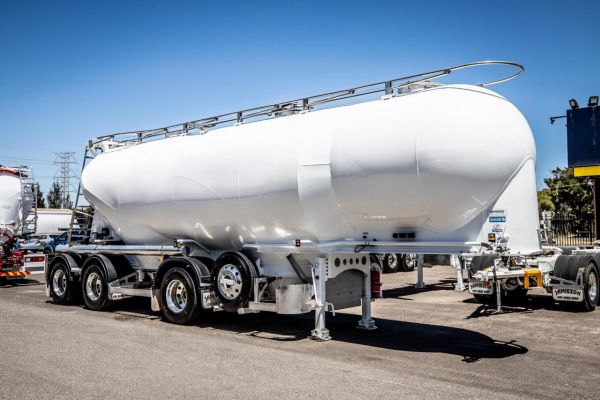 2025 JAMIESON PNEUMATIC / DRY BULK TANKER - SAG (SPLIT AXLE GROU Dry Bulk Tanker image